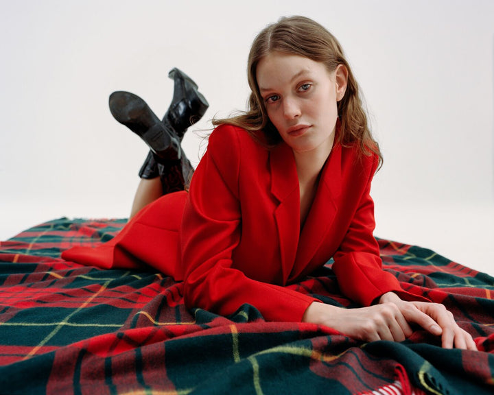 Lady on Magniberg Palampore Blanket