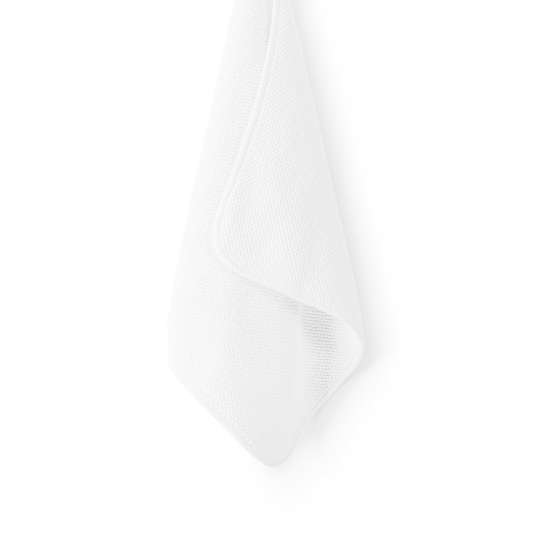 Graccioza Pearls white textured towel hanging