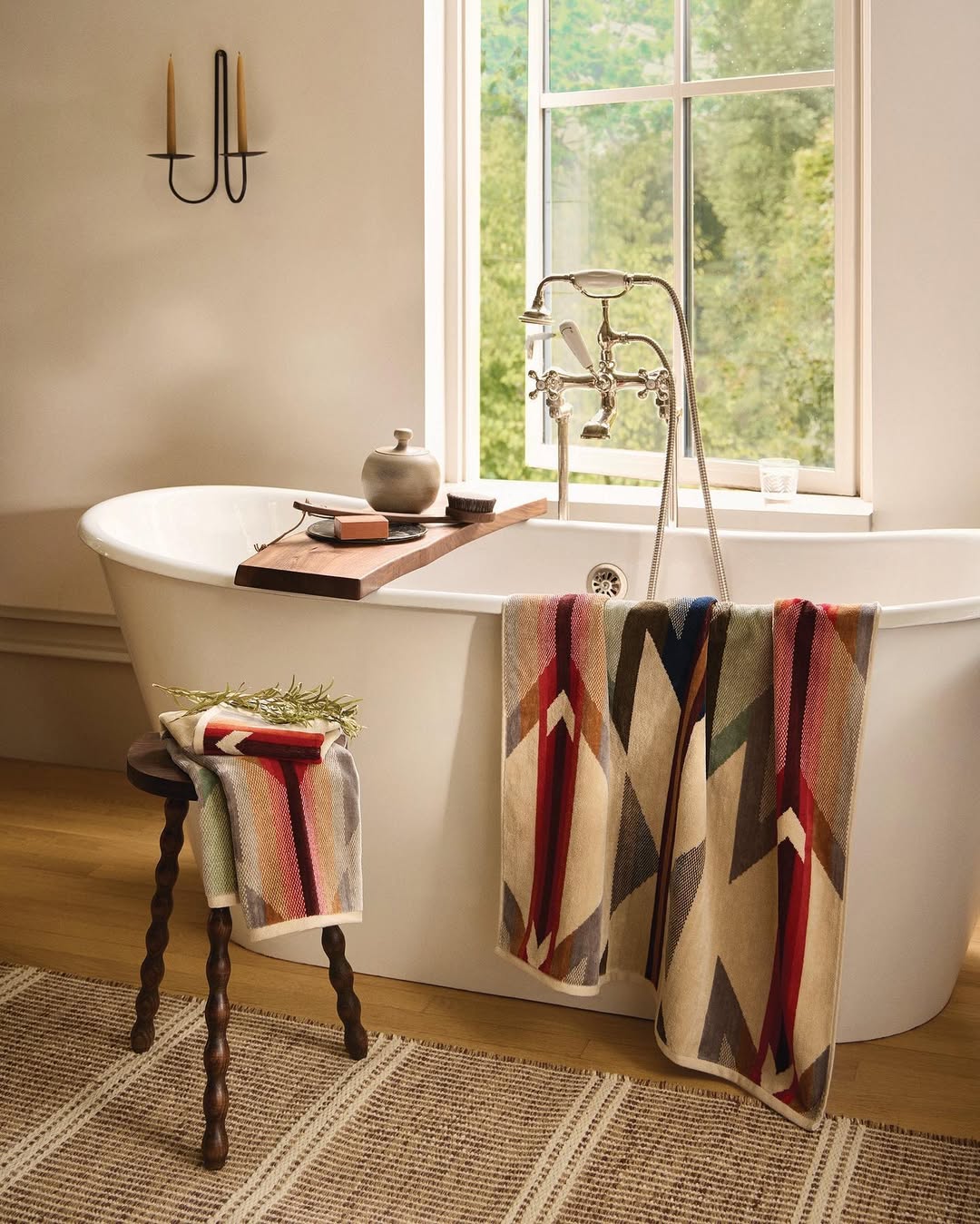 Pendleton Wyeth Trail towels in bathroom