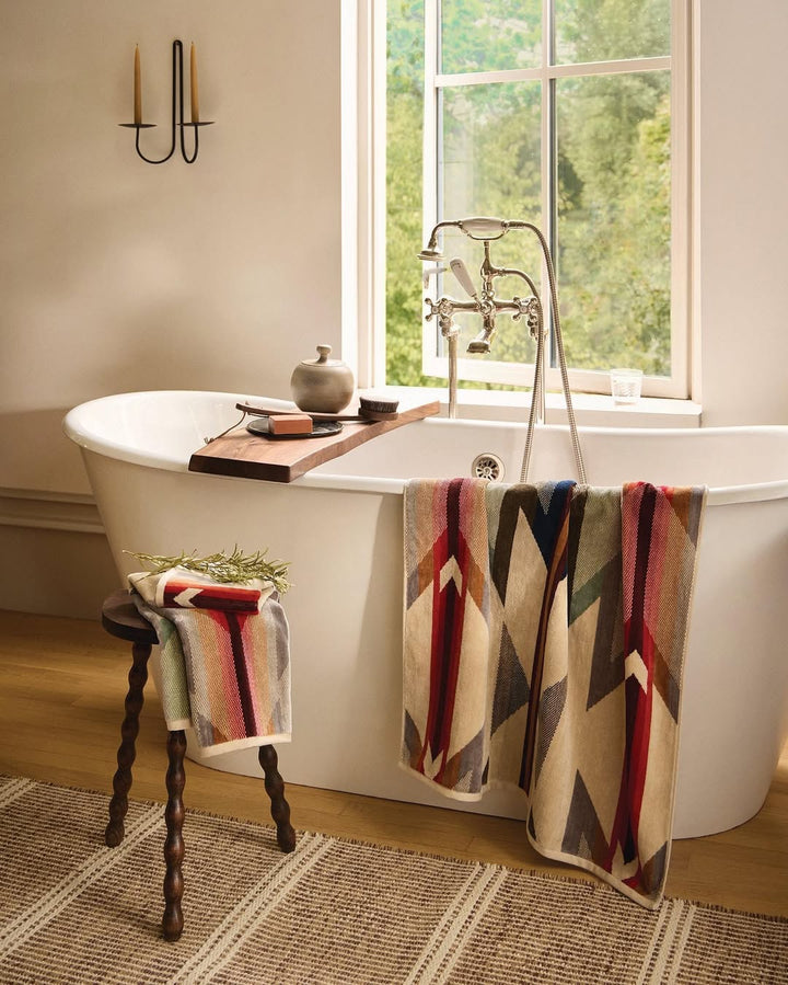 Pendleton Wyeth Trail towels in bathroom