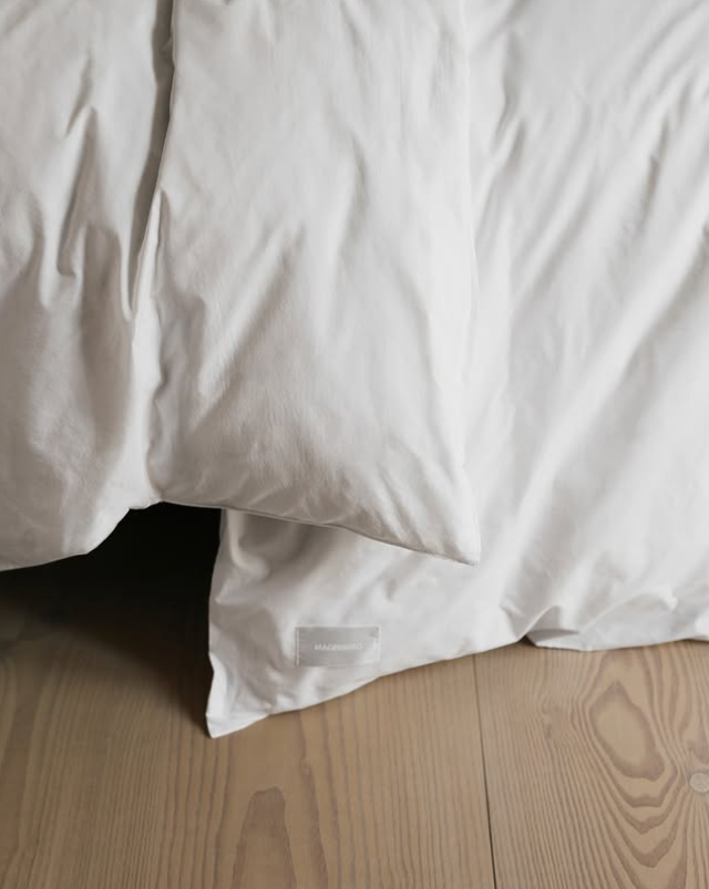Pure Sateen White