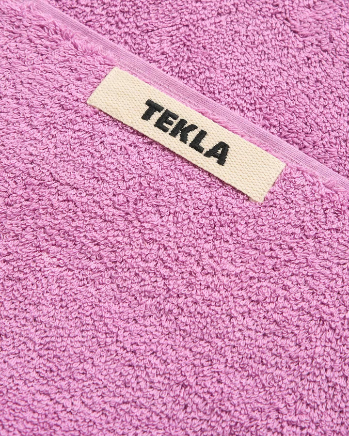 Towel Collection Magenta Tekla