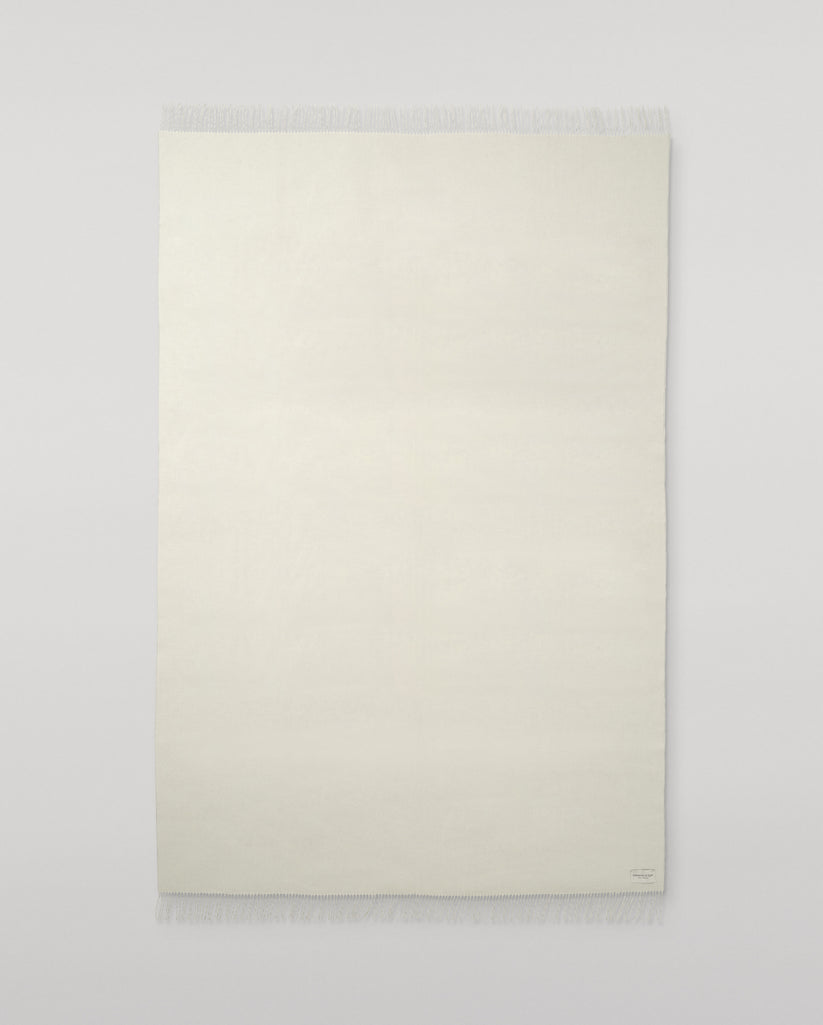 White Cashmere Throw Throw Johnstons of Elgin